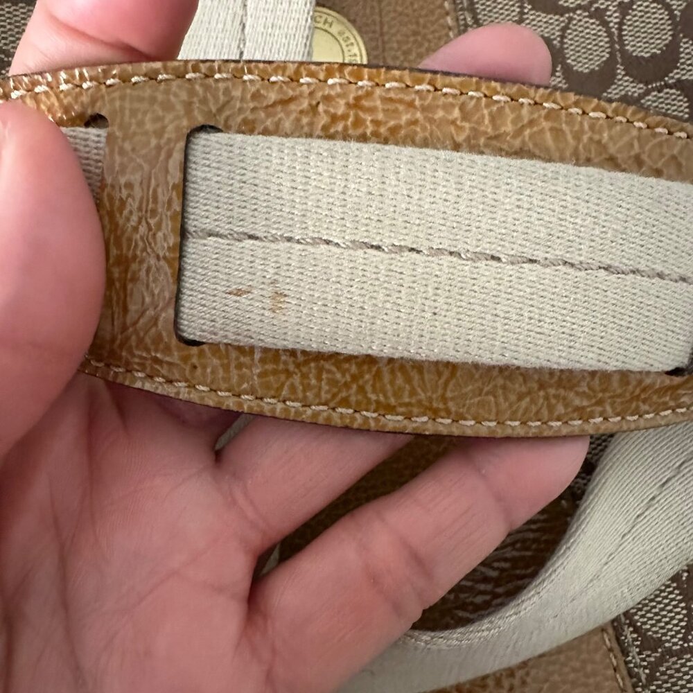 Coach Y2K Signature Canvas Crossbody Bag No K0726-41069 Minimalist Beige - Picture 8 of 9